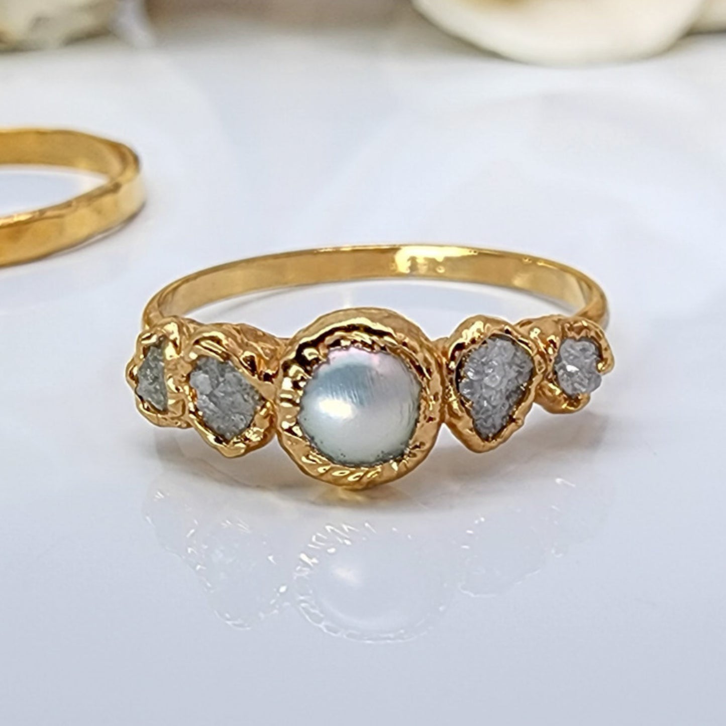 Pearl Raw Diamond Ring