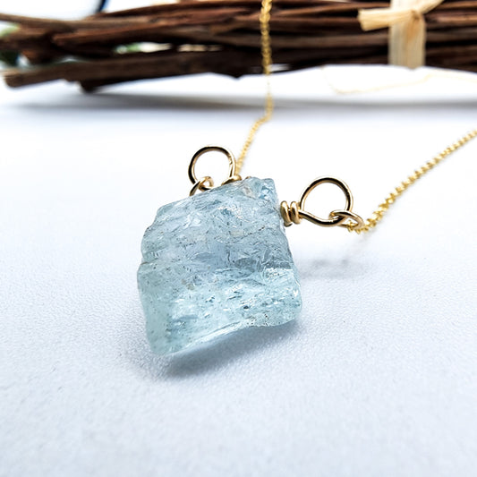 raw aquamarine necklace