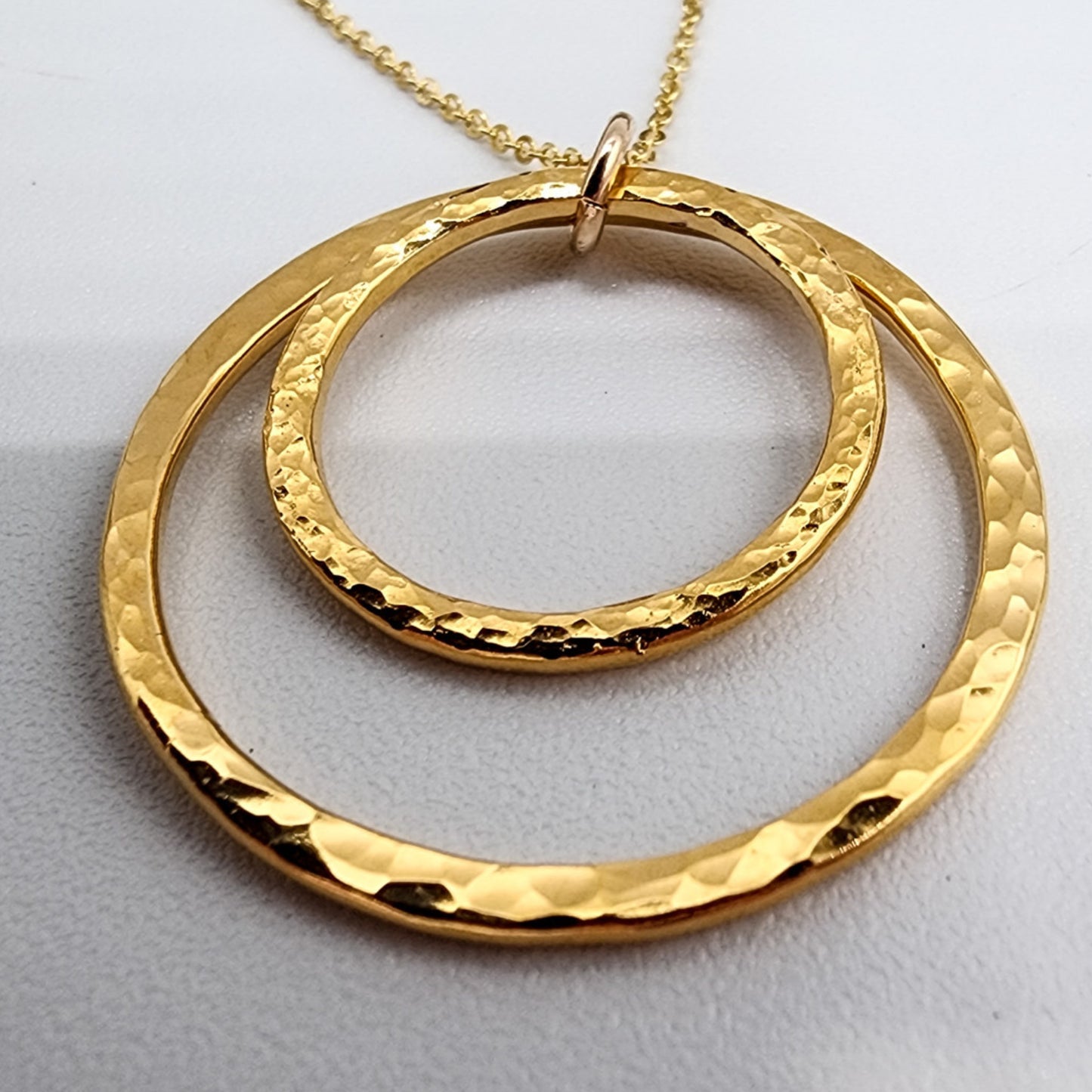 gold-filled circle necklace